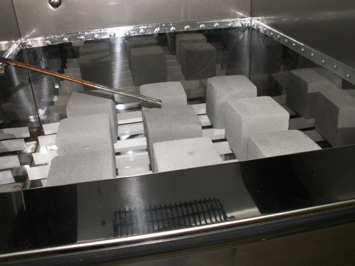 Испытание морозостойкости бетона в лаборатории