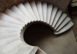 Фото бетонной лестницы