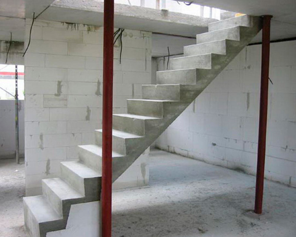 Изображение бетонного раствора для лестниц